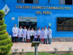 Estudiantes de la carrera de Farmacia y Bioquímica visitaron el Colegio Químico Farmacéutico del Perú