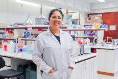 Marcela Rivera, egresada de Farmacia y Bioquímica, nos comenta sobre su tesis de licenciatura