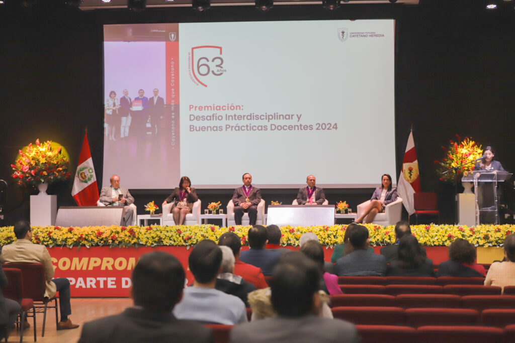 La Facultad de Ciencias e Ingeniería recibe reconocimientos por ...