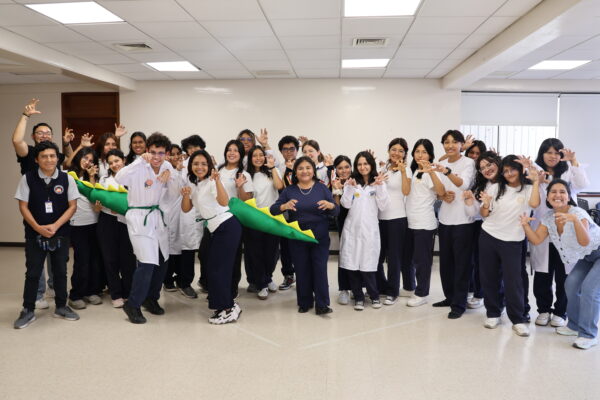 ©-IRD-Science-Camp-Universidad-Peruana-Cayetano-Heredia-Lima-Perou-7